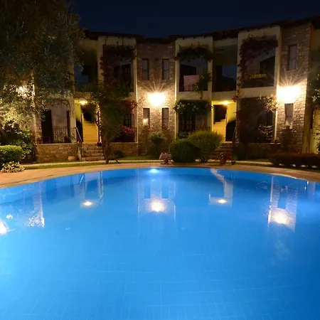 Hotel de apartamente Olive Garden 3*